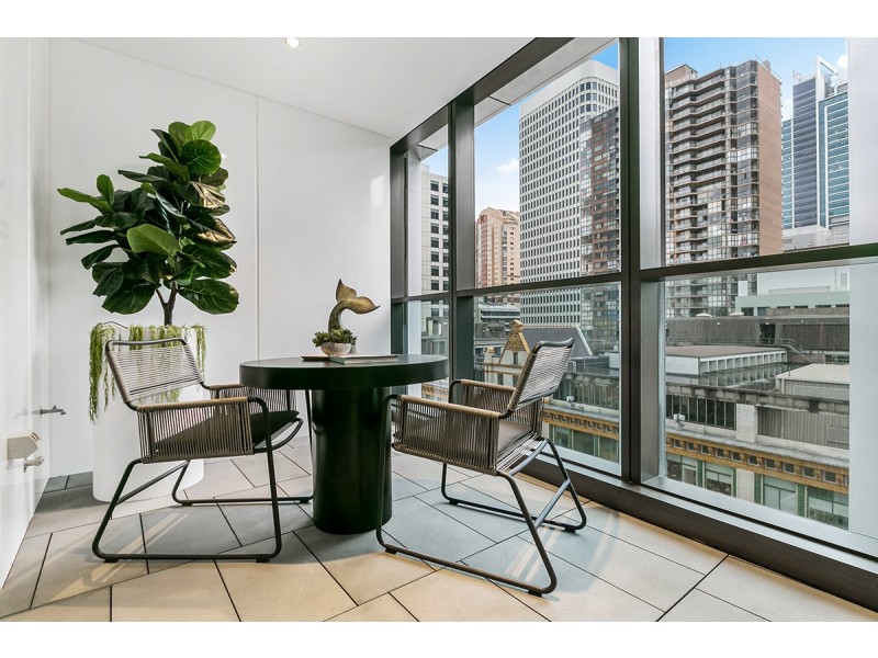 1304 / 130 Elizabeth Street, Sydney NSW 2000