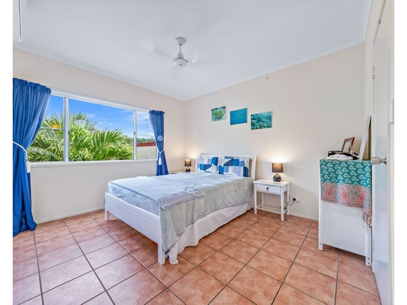 13/20 Island Drive, Cannonvale QLD 4802