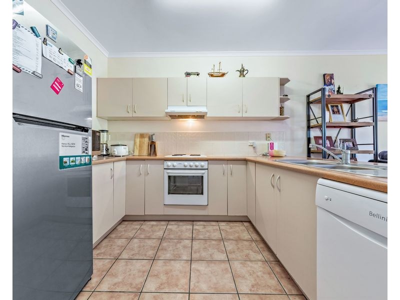 13/20 Island Drive, Cannonvale QLD 4802