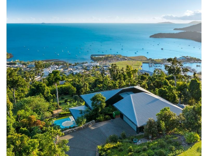 7 Forest Lane, Airlie Beach QLD 4802