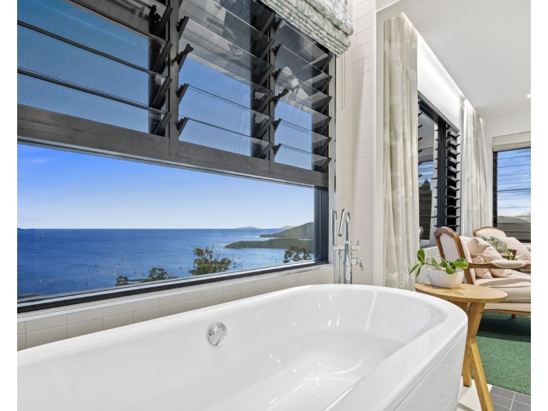 7 Forest Lane, Airlie Beach QLD 4802