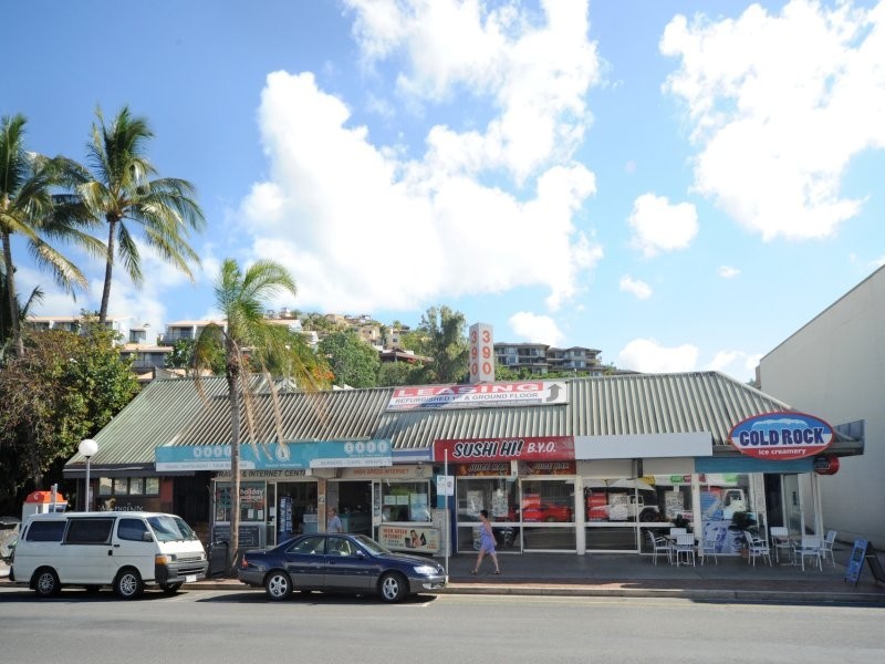 390 Shute Harbour Road, Airlie Beach QLD 4802