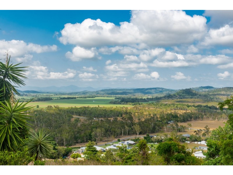 101 Kookaburra Drive, Cannon Valley QLD 4800