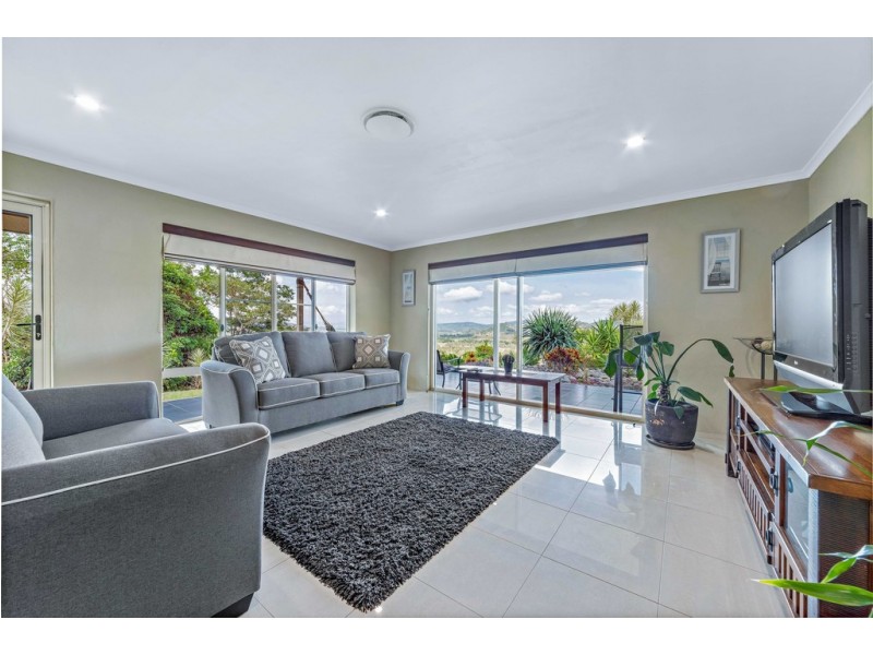 101 Kookaburra Drive, Cannon Valley QLD 4800