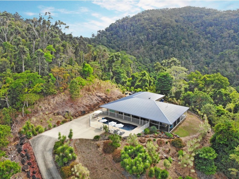 101 Kookaburra Drive, Cannon Valley QLD 4800
