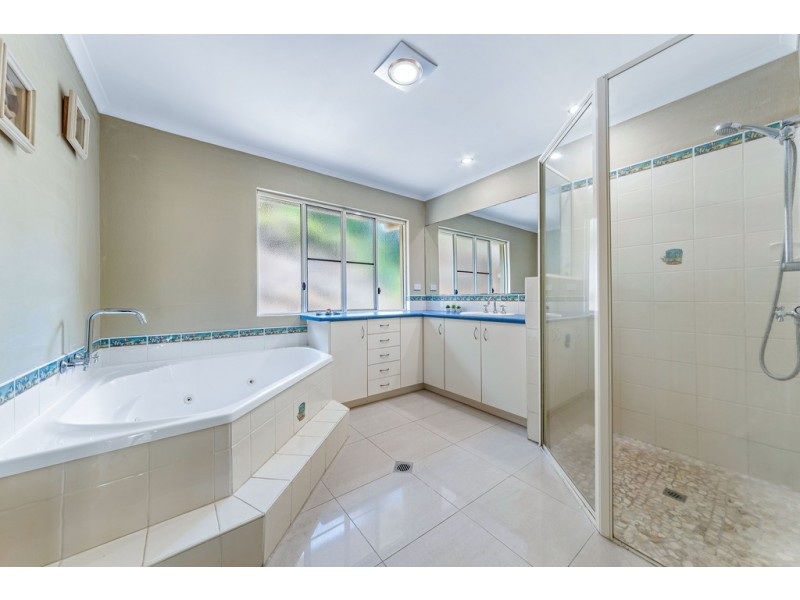 101 Kookaburra Drive, Cannon Valley QLD 4800