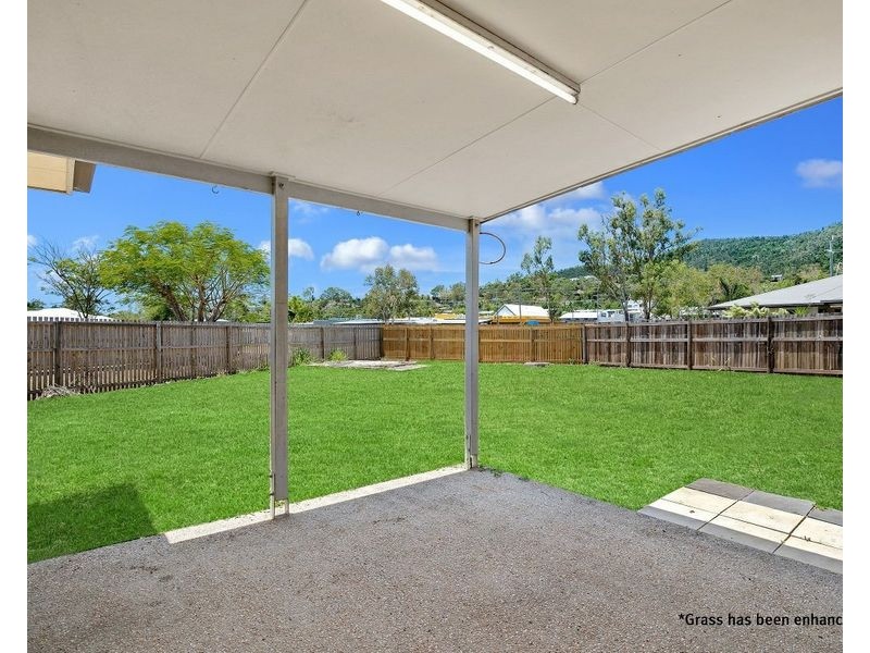 44 Banksia Court, Cannonvale QLD 4802