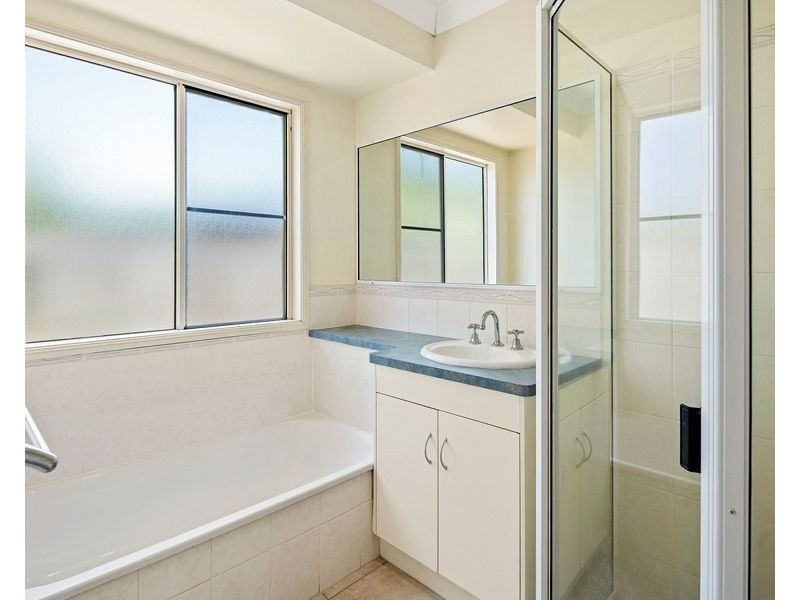 44 Banksia Court, Cannonvale QLD 4802