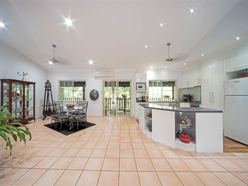 317 Sugarloaf Road, Sugarloaf QLD 4800