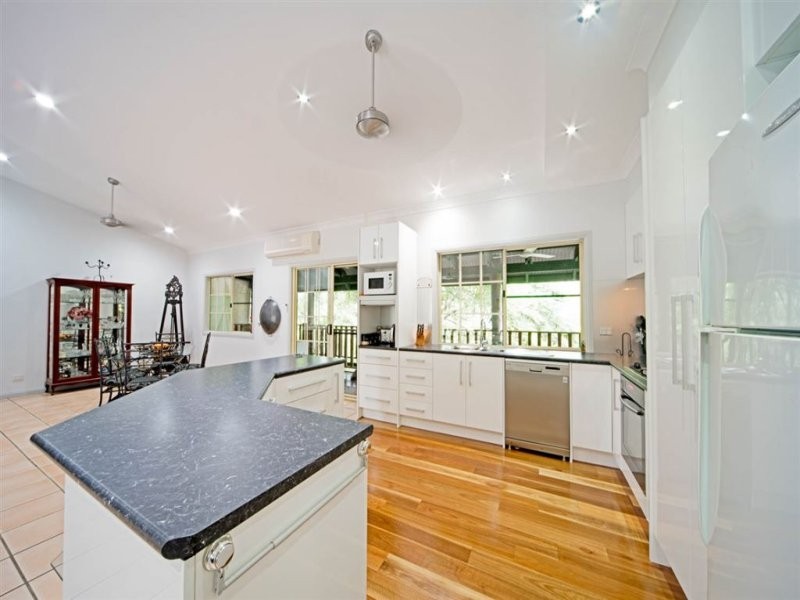 317 Sugarloaf Road, Sugarloaf QLD 4800