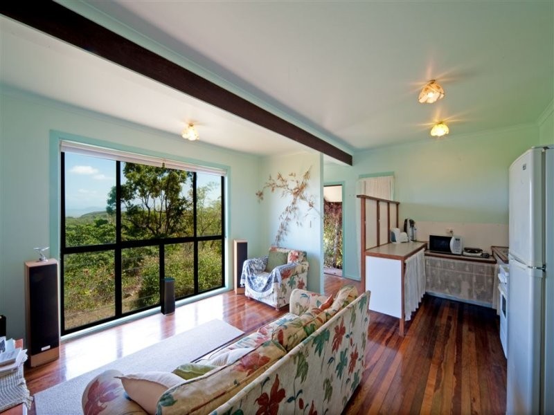 69 Allan Road, Conway QLD 4800