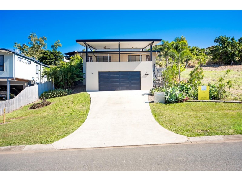 16 Parker Road, Cannonvale QLD 4802