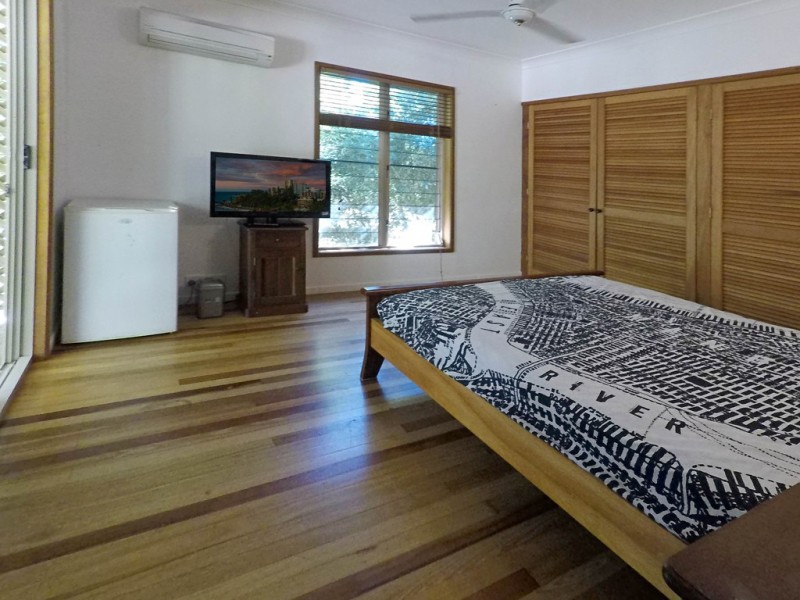 34 Waterson Way, Airlie Beach QLD 4802