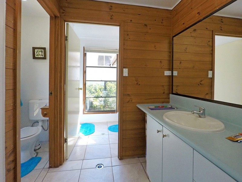 32 Waterson Way, Airlie Beach QLD 4802