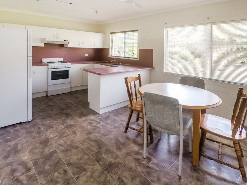 77/3 Eshelby Drive, Cannonvale QLD 4802