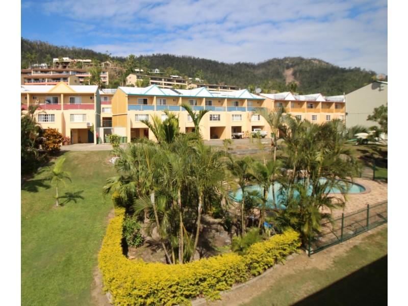 77/3 Eshelby Drive, Cannonvale QLD 4802