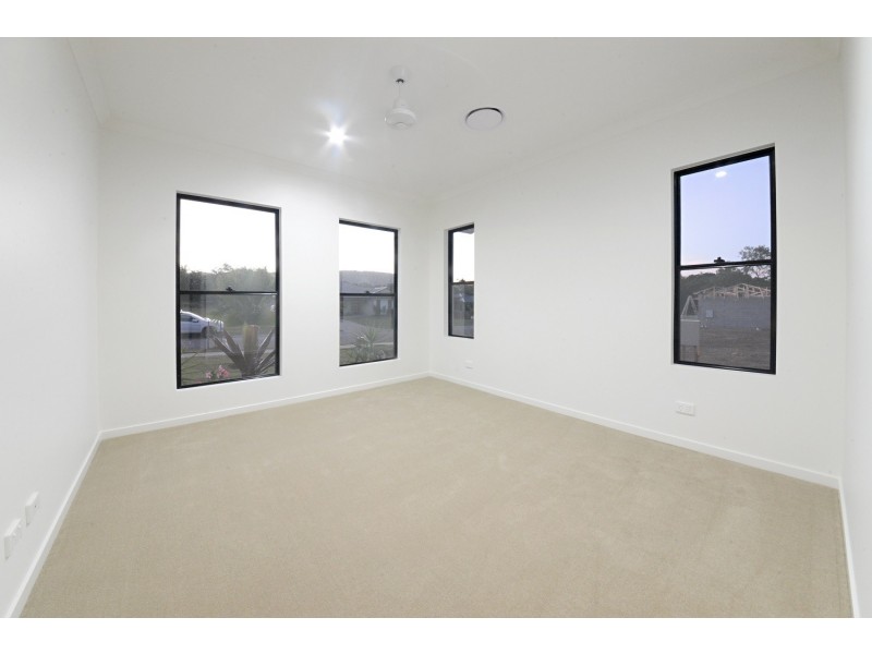 21 (Lot 115) Stanley Drive, Cannonvale QLD 4802