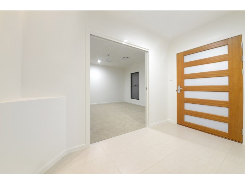 21 (Lot 115) Stanley Drive, Cannonvale QLD 4802