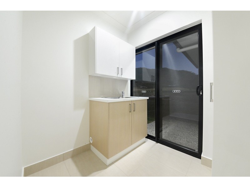 21 (Lot 115) Stanley Drive, Cannonvale QLD 4802