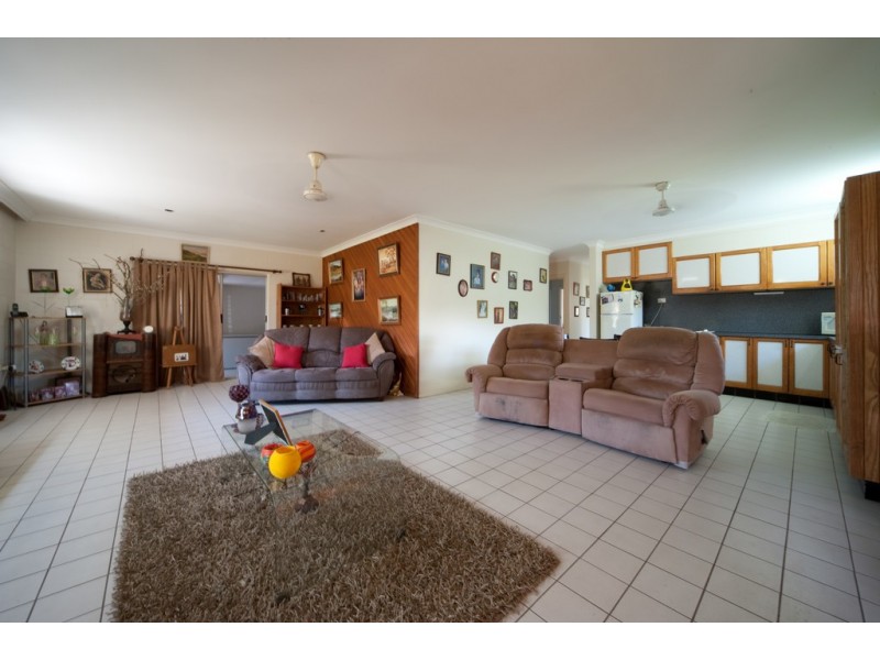 27 Camm Road, Mount Julian QLD 4800