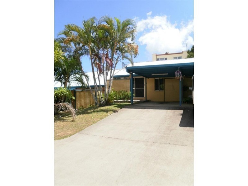 23/28 island drive, Cannonvale QLD 4802
