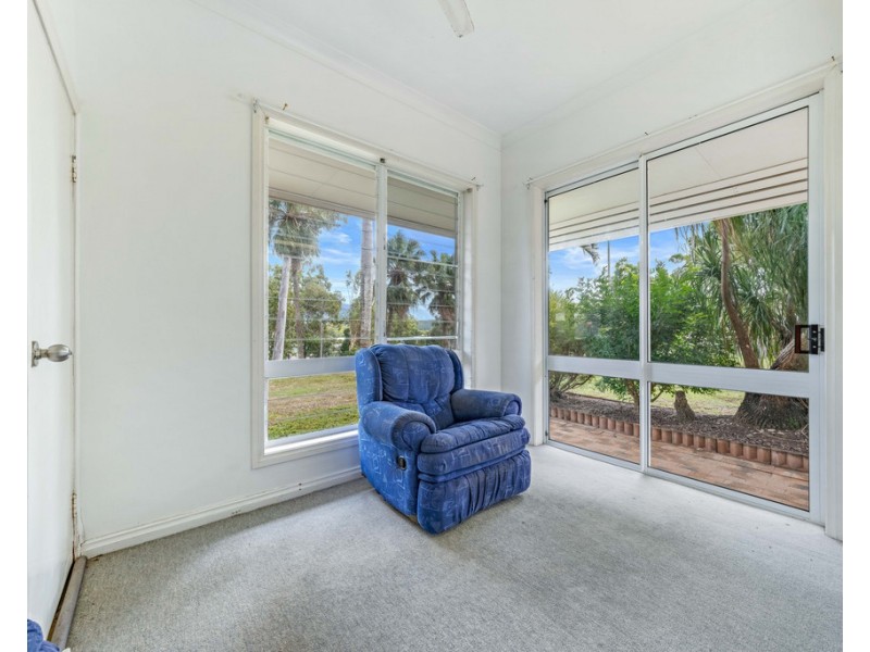 55 Valley Drive, Cannonvale QLD 4802