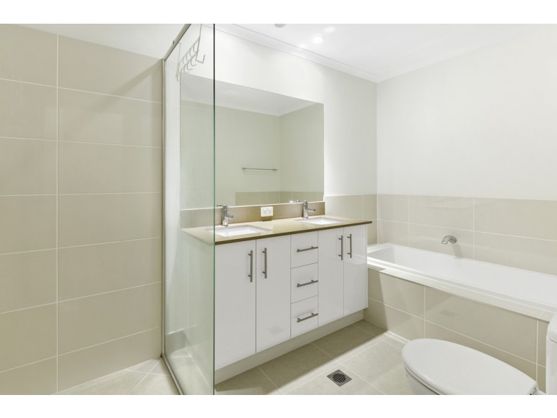 36 Abell Road, Cannonvale QLD 4802