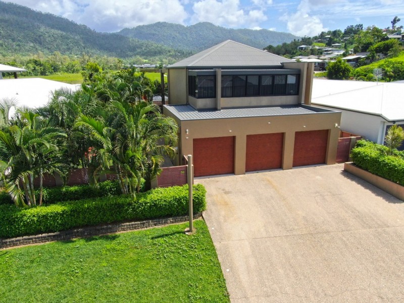 36 Abell Road, Cannonvale QLD 4802