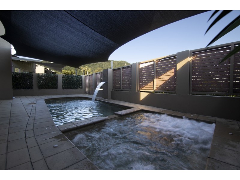 36 Abell Road, Cannonvale QLD 4802