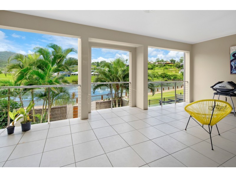44 Abell Road, Cannonvale QLD 4802