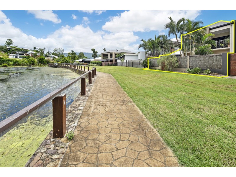 44 Abell Road, Cannonvale QLD 4802