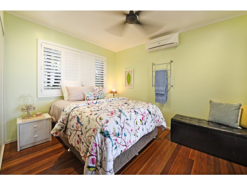 59 Eshelby Drive, Cannonvale QLD 4802