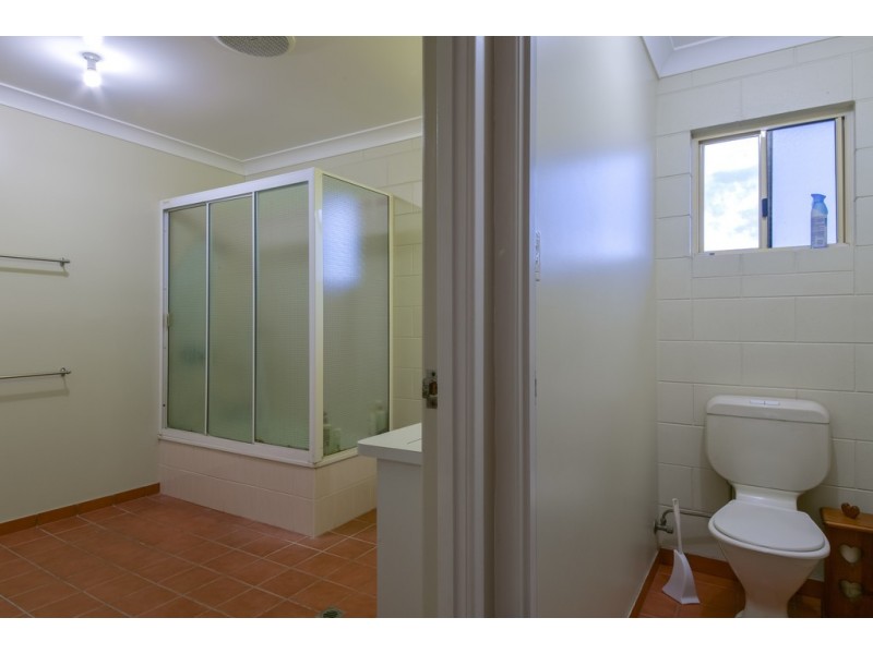 42 Rose Street, Proserpine QLD 4800