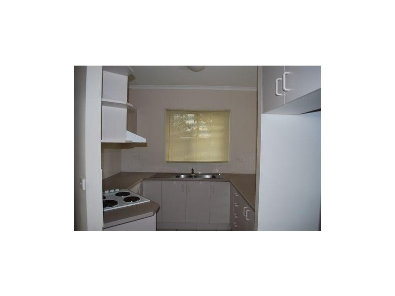 4/17 Macarthur Drive, Cannonvale QLD 4802