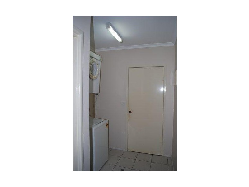 4/17 Macarthur Drive, Cannonvale QLD 4802