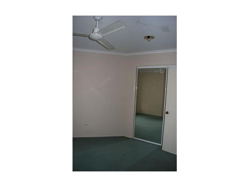 4/17 Macarthur Drive, Cannonvale QLD 4802