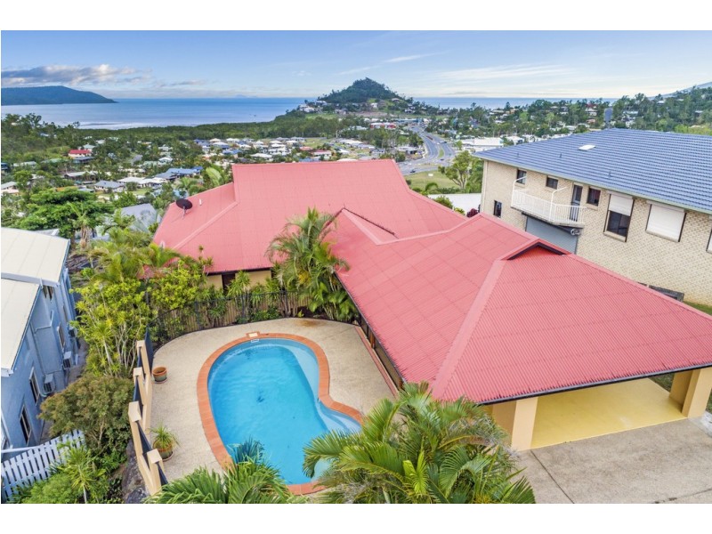 42 Country Road, Cannonvale QLD 4802