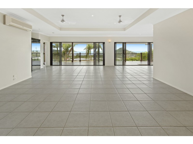 42 Country Road, Cannonvale QLD 4802