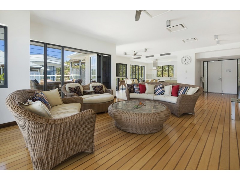 308/33 Port Drive, Airlie Beach QLD 4802