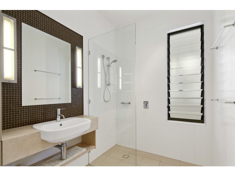 308/33 Port Drive, Airlie Beach QLD 4802