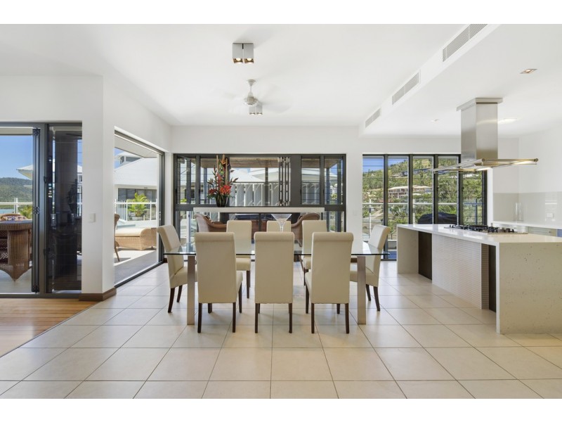 308/33 Port Drive, Airlie Beach QLD 4802