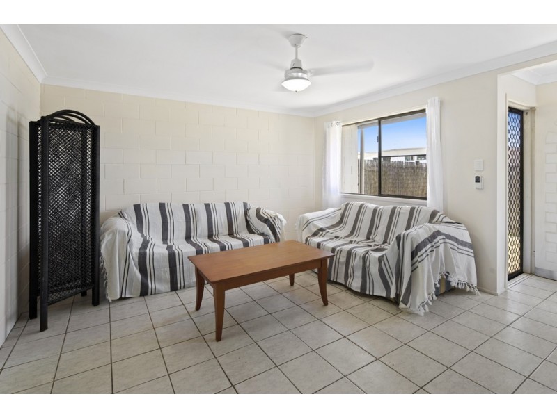 3/9 Salmon Street, Cannonvale QLD 4802