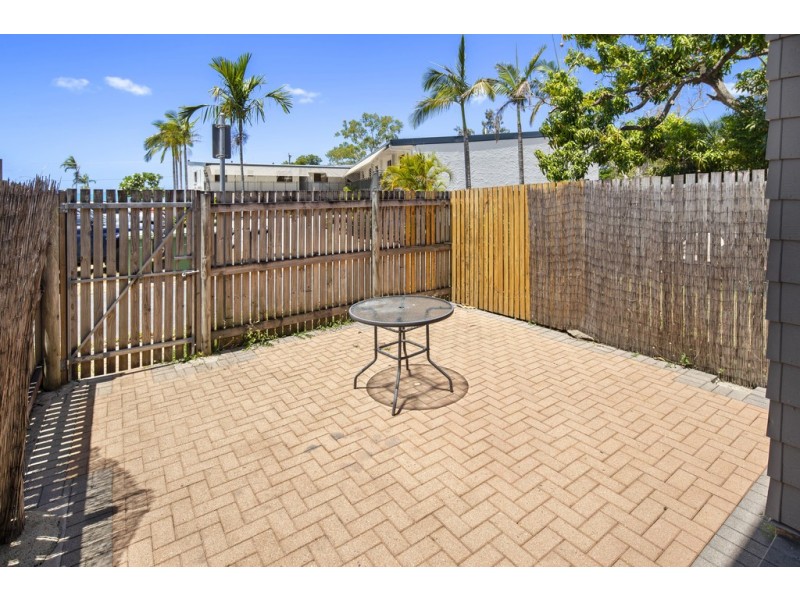 3/9 Salmon Street, Cannonvale QLD 4802