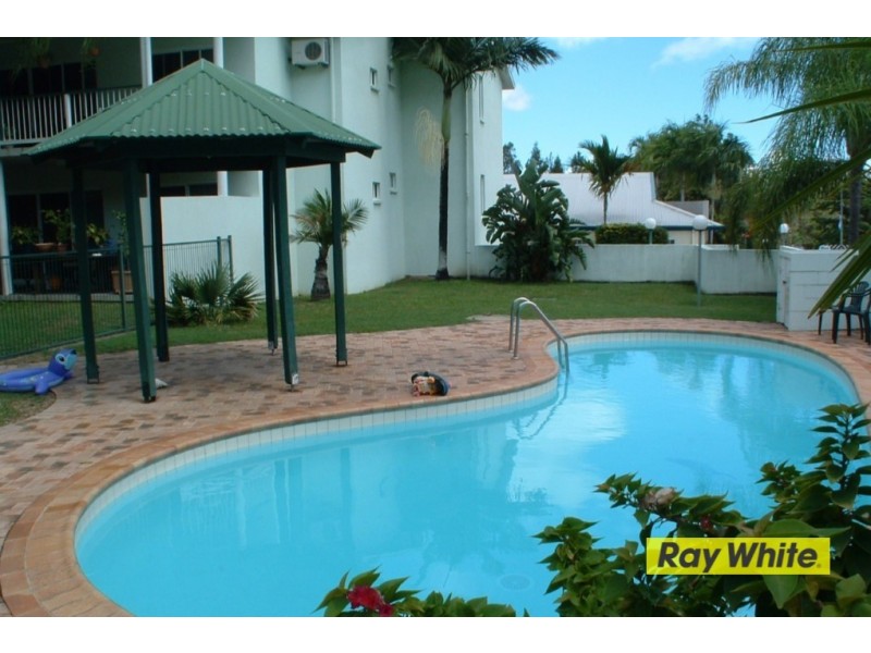 3A/10 Island Drive, Cannonvale QLD 4802