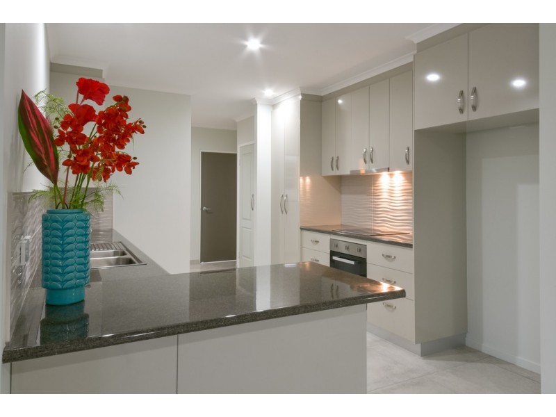 1 Grass Tree Street, Proserpine QLD 4800