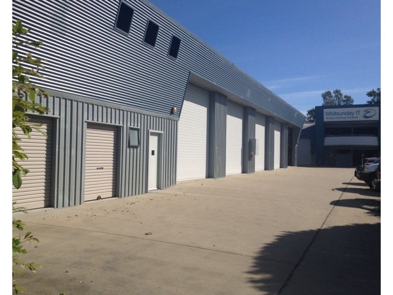 3/5 Carlo Drive, Cannonvale QLD 4802