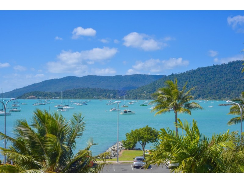 2/16 Broadwater Avenue, Airlie Beach QLD 4802