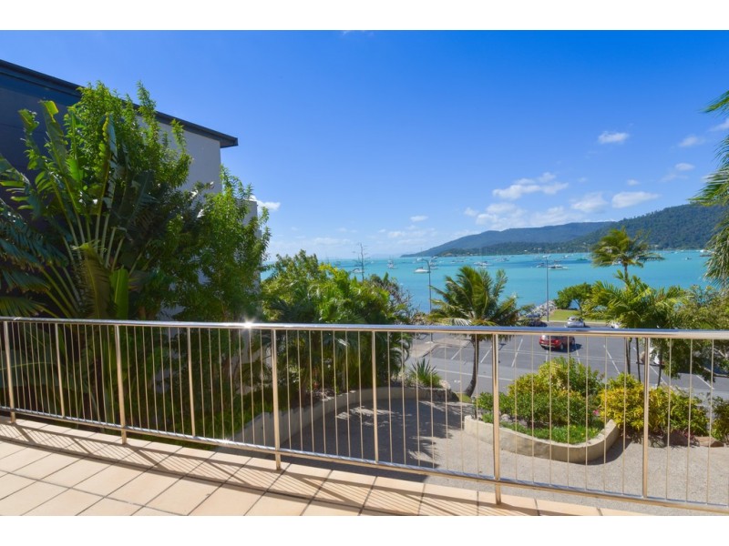 2/16 Broadwater Avenue, Airlie Beach QLD 4802