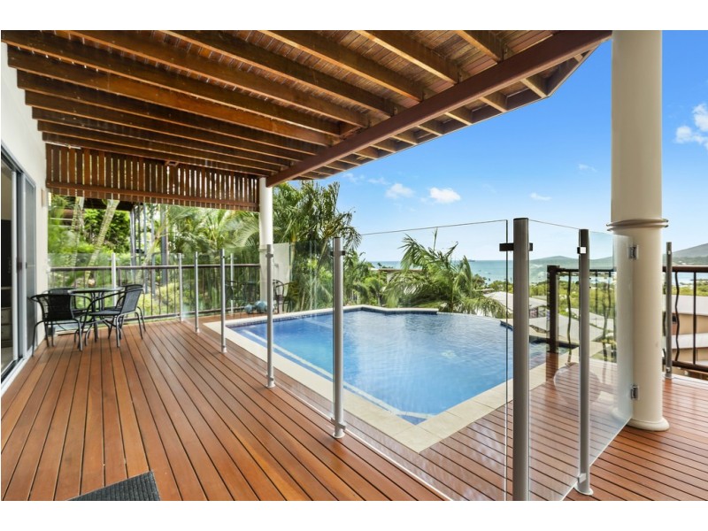 14 Nara Avenue, Airlie Beach QLD 4802