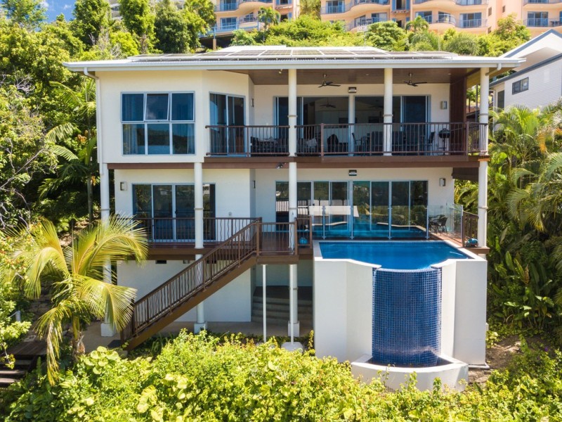 14 Nara Avenue, Airlie Beach QLD 4802